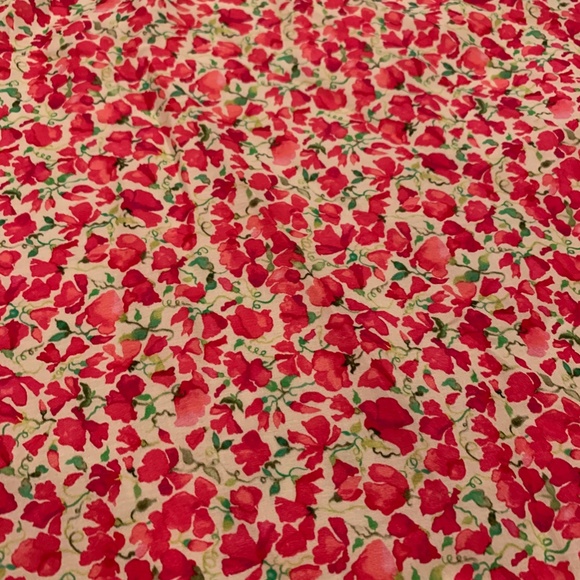 Liberty of London Tana Lawn Fabric Poppies- 1 Cut Yard - Picture 2 of 3